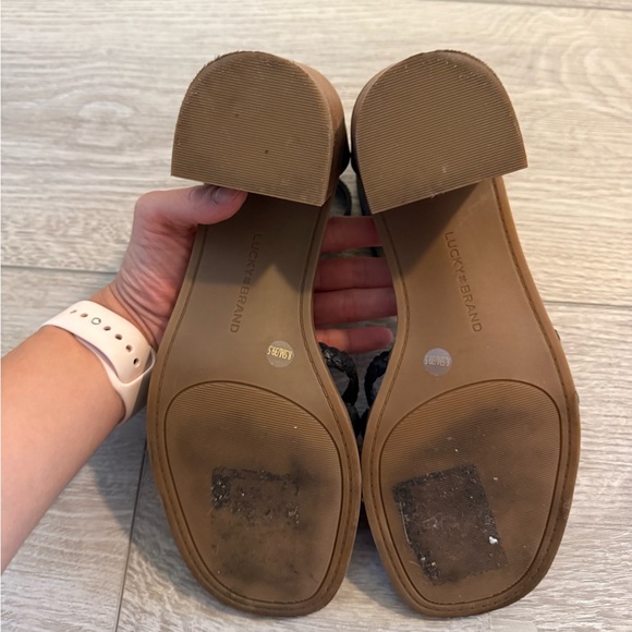 🖤Lucky Brand Black Braided Heels🖤 - Picture 3 of 4